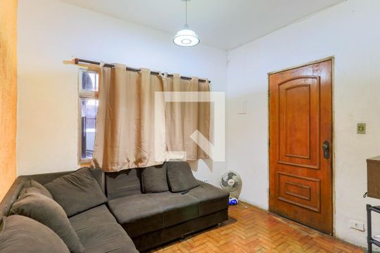 Sala de casa à venda com 3 quartos, 250m² em Jardim Monte Azul, São Paulo