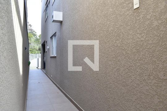 Área externa de casa à venda com 5 quartos, 590m² em Butiatuvinha, Curitiba