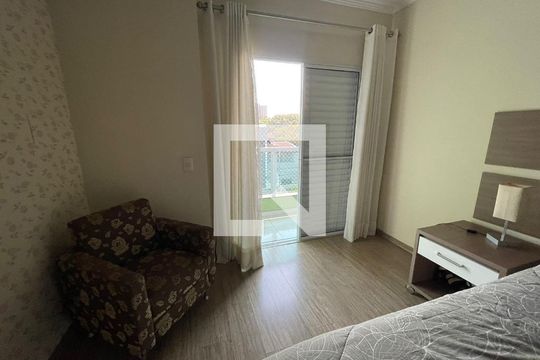 Suíte 1 de casa à venda com 3 quartos, 233m² em Vila Curuçá, Santo André