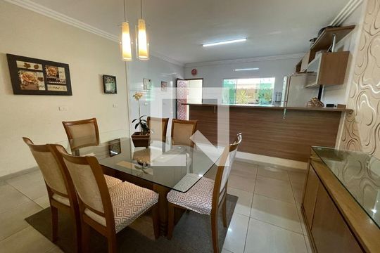 Sala de Jantar de casa à venda com 3 quartos, 233m² em Vila Curuçá, Santo André