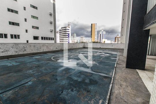 Área comum de apartamento para alugar com 3 quartos, 156m² em Costa Azul, Salvador