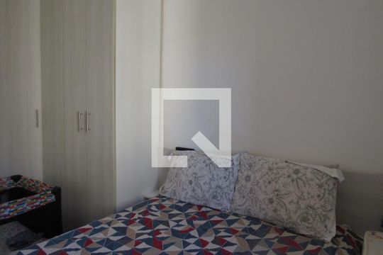 Quarto 1 de apartamento para alugar com 2 quartos, 52m² em Jardim Roberto, Osasco