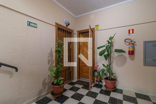 Área comum de apartamento à venda com 2 quartos, 69m² em Medianeira, Porto Alegre