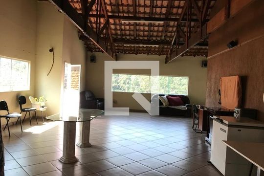 Casa à venda com 3 quartos, 360m² em Jardim Andrea Demarchi, São Bernardo do Campo