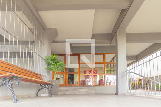 Hall social de apartamento à venda com 2 quartos, 57m² em Nossa Senhora das Gracas, Canoas