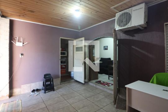 Sala 2 de casa à venda com 1 quarto, 45m² em Estância Velha, Canoas
