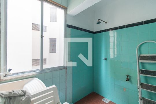 Cozinha e Área de Serviço de apartamento à venda com 2 quartos, 76m² em Cidade Baixa, Porto Alegre