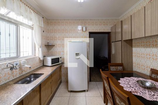 Cozinha de casa à venda com 3 quartos, 120m² em Vila Ré, São Paulo