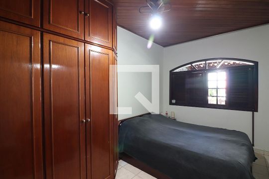 Quarto 1 de casa à venda com 2 quartos, 235m² em Vila Alvinopolis, São Bernardo do Campo