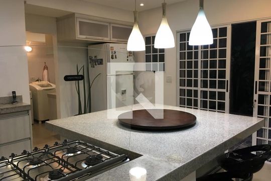 Casa de Condomínio à venda com 4 quartos, 130m² em Planalto Paulista, São Paulo