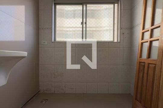 Lavanderia  de apartamento à venda com 3 quartos, 63m² em Jardim Botucatu, São Paulo