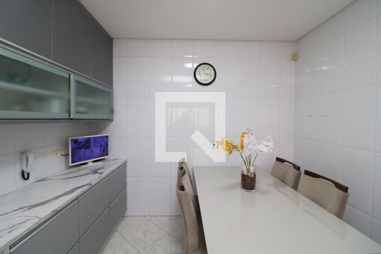 Cozinha de casa à venda com 4 quartos, 300m² em Vila Santa Clara, São Paulo