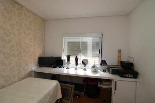 Quarto 3 de casa à venda com 4 quartos, 300m² em Vila Santa Clara, São Paulo