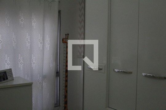 Quarto 1 de casa para alugar com 4 quartos, 150m² em Curicica, Rio de Janeiro