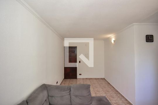 Sala de apartamento para alugar com 2 quartos, 48m² em Parque Pinheiros, Taboão da Serra