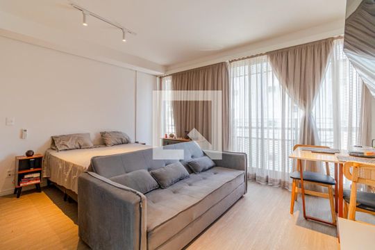 Studio de kitnet/studio à venda com 1 quarto, 31m² em Pinheiros, São Paulo