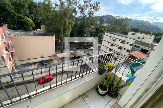 Varanda - Sala de apartamento à venda com 2 quartos, 57m² em Tanque, Rio de Janeiro