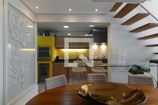 Cozinha de apartamento para alugar com 1 quarto, 105m² em Parque do Morumbi, São Paulo