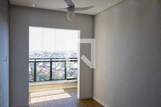Sala de apartamento para alugar com 2 quartos, 46m² em Novo Osasco, Osasco