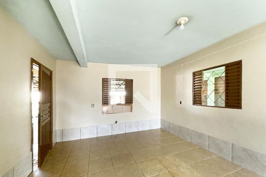 Cozinha de casa para alugar com 2 quartos, 60m² em Scharlau, São Leopoldo