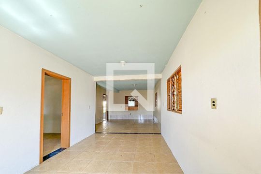 Sala de casa para alugar com 2 quartos, 60m² em Scharlau, São Leopoldo