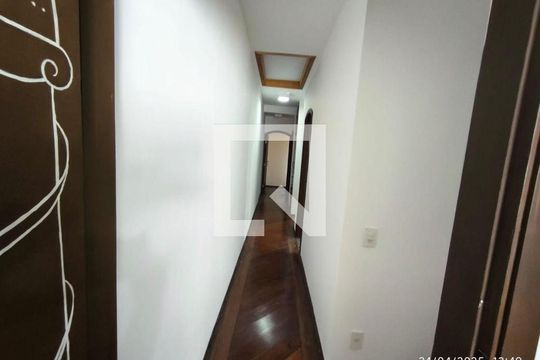 Casa para alugar com 6 quartos, 265m² em Parque Terra Nova II, São Bernardo do Campo