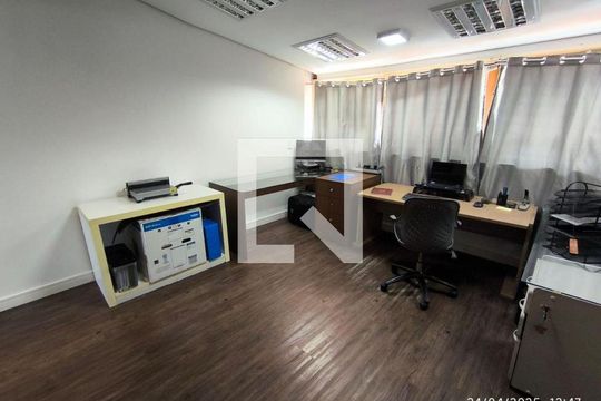 Casa para alugar com 6 quartos, 265m² em Parque Terra Nova II, São Bernardo do Campo