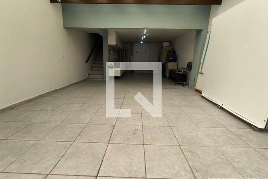 Casa para alugar com 6 quartos, 265m² em Parque Terra Nova II, São Bernardo do Campo