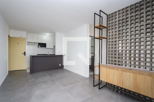 Sala de apartamento à venda com 2 quartos, 64m² em Vila Andrade, São Paulo