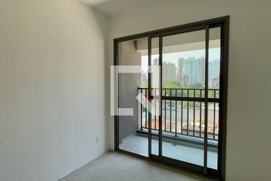 Sala de kitnet/studio para alugar com 1 quarto, 26m² em Pinheiros, São Paulo