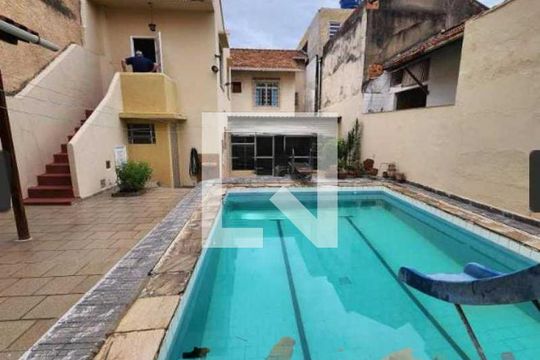 Casa à venda com 5 quartos, 380m² em Jacaré, Rio de Janeiro