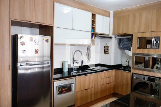 Cozinha de apartamento à venda com 1 quarto, 36m² em Presidente Altino, Osasco
