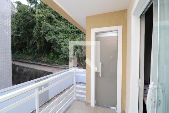 Varanda de casa de condomínio à venda com 4 quartos, 186m² em Jardim Guanabara, Rio de Janeiro