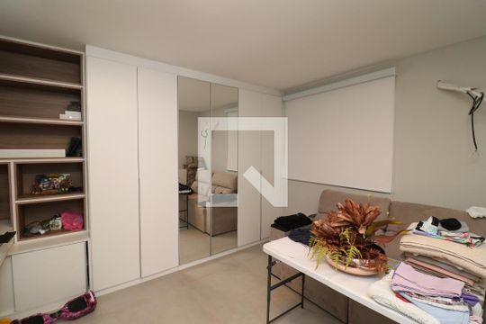 Escritório de casa de condomínio à venda com 4 quartos, 186m² em Jardim Guanabara, Rio de Janeiro