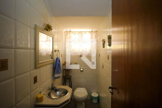 Lavabo de casa para alugar com 3 quartos, 250m² em Jardim Independência (são Paulo), São Paulo