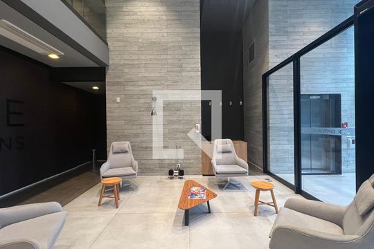 Área comum de kitnet/studio para alugar com 1 quarto, 33m² em Pinheiros, São Paulo