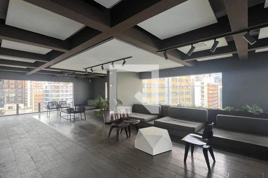 Área comum de kitnet/studio para alugar com 1 quarto, 33m² em Pinheiros, São Paulo