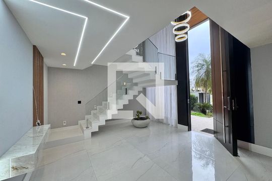 Sala de casa à venda com 5 quartos, 850m² em Barra da Tijuca, Rio de Janeiro