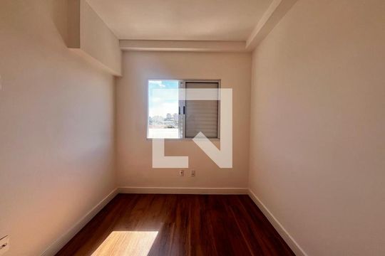 Quarto de apartamento à venda com 2 quartos, 65m² em Vila Industrial (campinas), Campinas