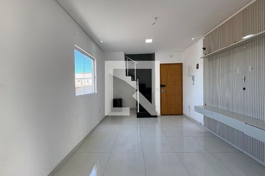 Sala de apartamento à venda com 2 quartos, 100m² em Parque Erasmo Assunção, Santo André