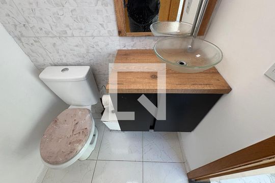 Lavabo de apartamento à venda com 2 quartos, 100m² em Parque Erasmo Assunção, Santo André