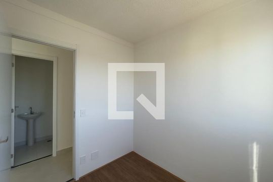 Quarto 1 de apartamento para alugar com 2 quartos, 32m² em Engenheiro Goulart, São Paulo