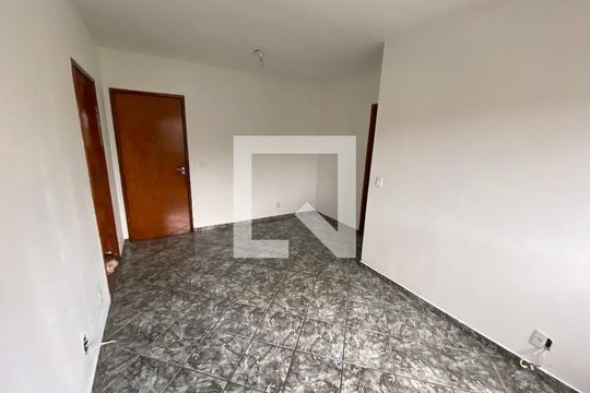 Sala de apartamento à venda com 2 quartos, 70m² em Tanque, Rio de Janeiro
