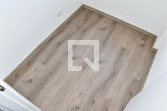 Escritório de kitnet/studio à venda com 2 quartos, 34m² em Centro, Curitiba