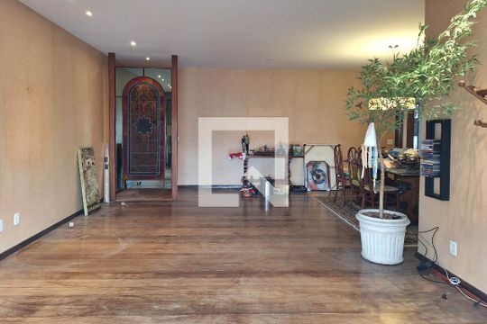 Sala de apartamento à venda com 4 quartos, 200m² em Icaraí, Niterói