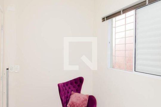 Quarto 1 de casa à venda com 4 quartos, 127m² em Jardim Santa Francisca, Guarulhos