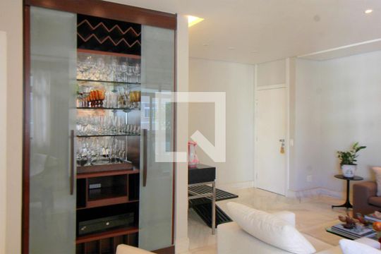 Sala de Jantar de apartamento à venda com 4 quartos, 140m² em Carmo, Belo Horizonte
