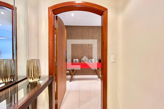 Hall privativo de apartamento à venda com 3 quartos, 225m² em Vila Clementino, São Paulo