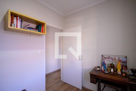 Quarto 1 de casa à venda com 4 quartos, 170m² em Vila Moraes, São Paulo