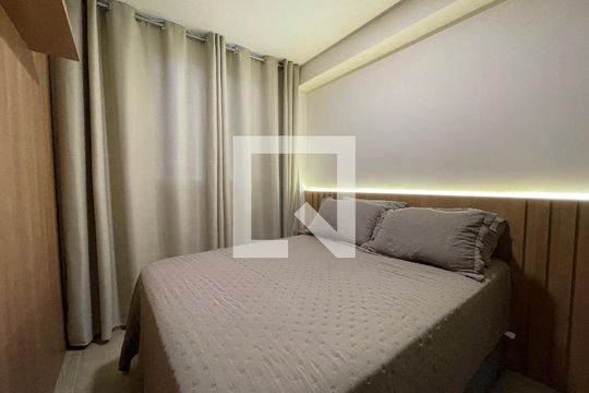 Suíte de casa de condomínio para alugar com 1 quarto, 25m² em Vila Butantã, São Paulo
